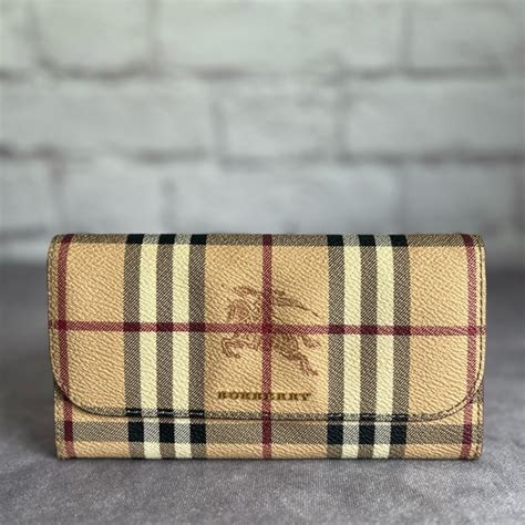 burberry haymarket harris wallet|Burberry vintage wallet.